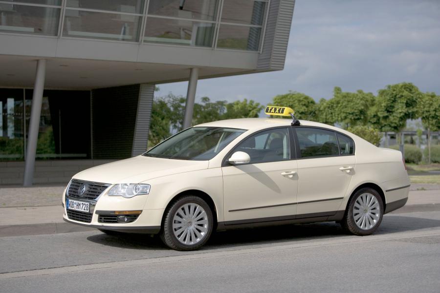  Volkswagen Passat 2005 года  (фото 39 из 161)